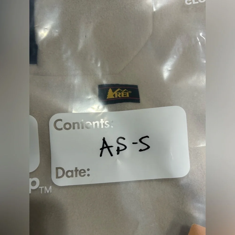 REI new tags